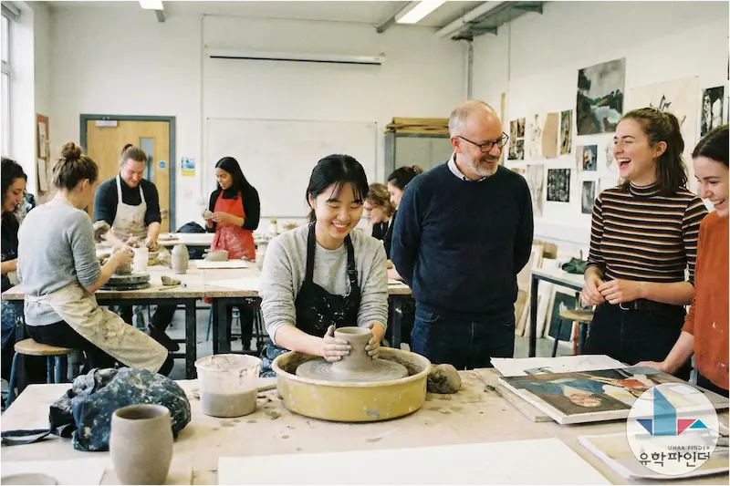 영국 아트 & 디자인 과정의 특징